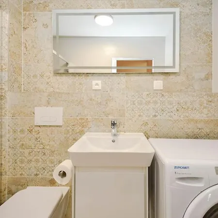 Apartment New Modern In Center Bratislava